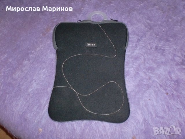 8.Калъф за лаптоп-таблет 10-12”- ”PORT Designs”- НОВ, неопренов.Черен с бяла  ивица