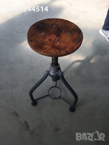 Трикрак стол, снимка 1 - Антикварни и старинни предмети - 32153685