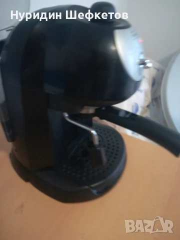 Кафе машина Delonghi, снимка 6 - Кафемашини - 50871648