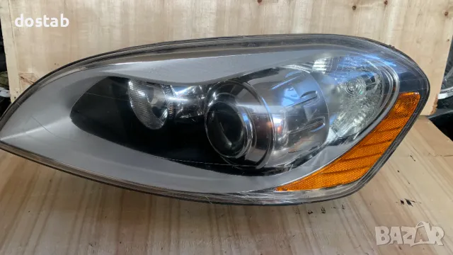 Фар за Volvo XC 60 , снимка 1