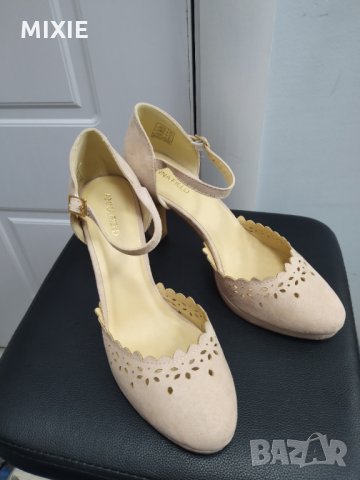 Разпродажба! Нови дамски обувки ANNA FIELD, № 39