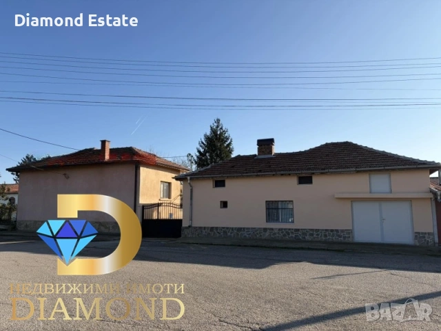 Две къщи с двор в село Загоре, обл. Стара Загора, снимка 4 - Къщи - 53258532