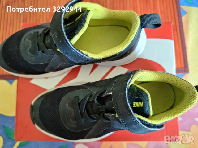 Детски сникърси/маратонки Nike, 29,5 номер, снимка 4 - Детски боти и ботуши - 50070661