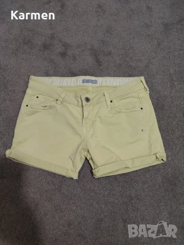 Дънкови панталонки , снимка 3 - Къси панталони и бермуди - 50596232