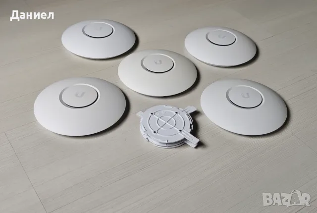 Ubiquiti UniFi UAP-nanoHD 1733Mbit/s access point, снимка 2 - Мрежови адаптери - 56547993