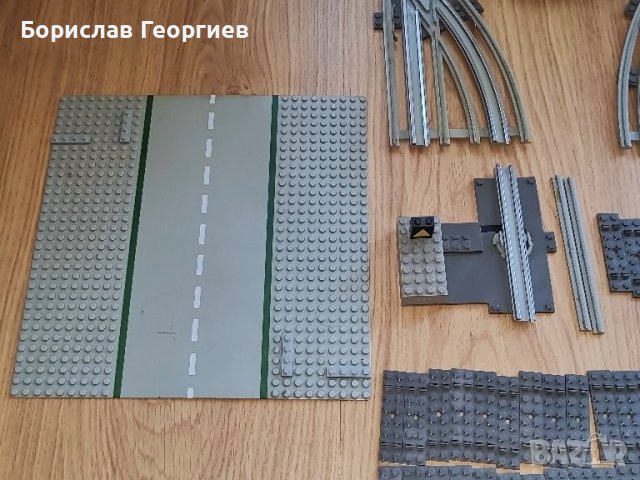 Лего части за комплект 7740 заедно с много релси 1980 г lego, снимка 12 - Конструктори - 42490076