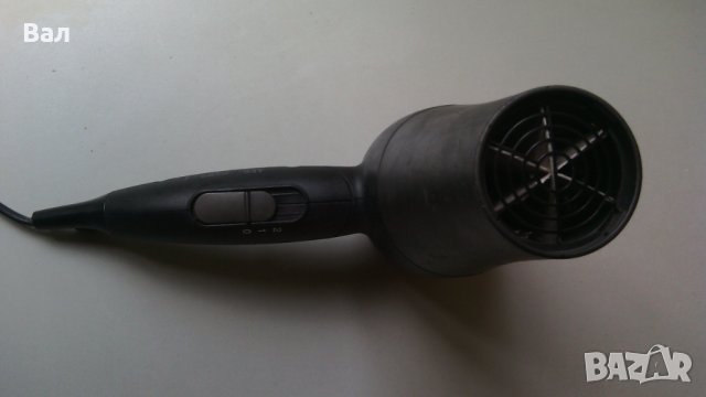 Сешоар AEG 2200 вата със сгъваема дръжка, снимка 3 - Сешоари - 42803342