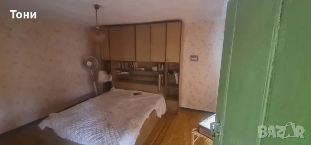 Масивна къща с голям двор в Макариополско, снимка 8 - Къщи - 56011890