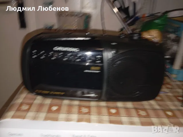 Малък радиокасетофон Grundig RR275, снимка 3 - Радиокасетофони, транзистори - 55827492