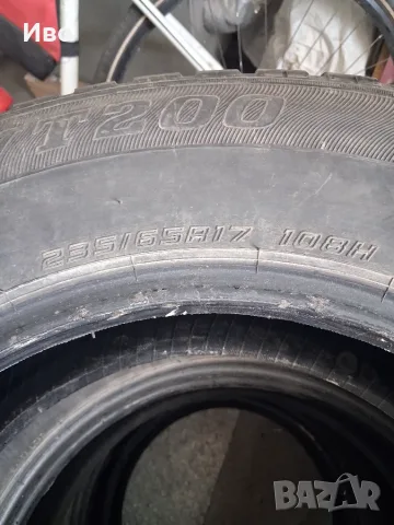 Зимни гуми sumitomo235 65 17, снимка 5 - Гуми и джанти - 56442161