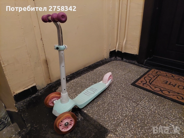 Детска тротинетка Oxelo, снимка 2 - Детски велосипеди, триколки и коли - 52257909