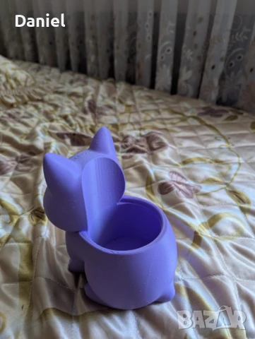 Малка лилава саксия във формата на котка , снимка 2 - Вази - 51385770