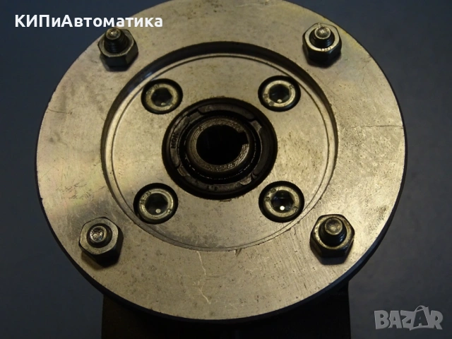 Червячен редуктор SITI MI 30 F7 Worm Reducer size-30 ratio-30, снимка 6 - Резервни части за машини - 53166180