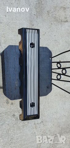 Капак Инжектори бмв м52 мотор еденичен ванос е36 е38 е39 z3 bmw cover 1740160 