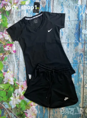 Дамски екип Nike тениска къси панталони 