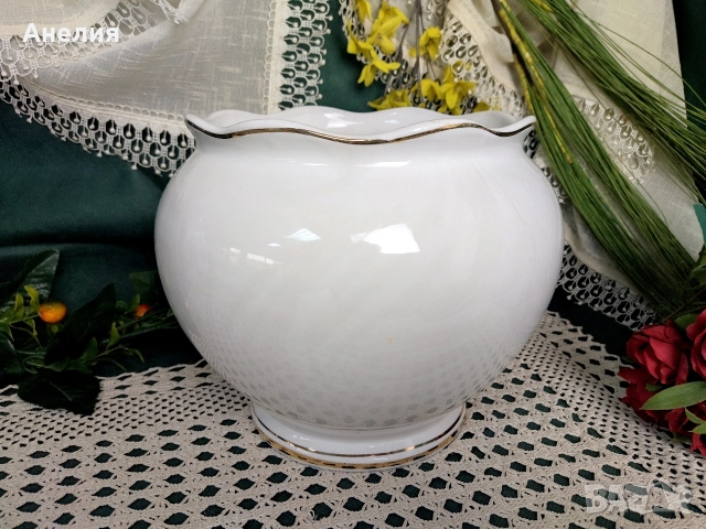Кашпа или ваза обемна , чудесна, снимка 5 - Вази - 52692285