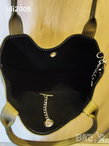 Зелена чанта от естествена кожа, снимка 8 - Чанти - 44567564