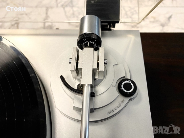 Полуавтоматичен грамофон JVC, снимка 5 - Грамофони - 52000574