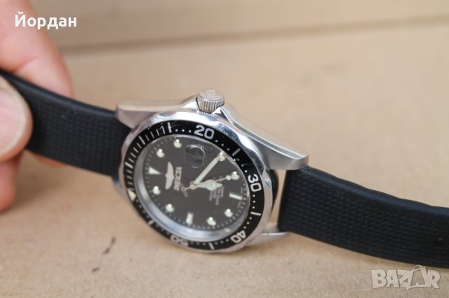 Мъжки часовник ''Invicta Profesional 200 m WR'', снимка 8 - Мъжки - 42435022