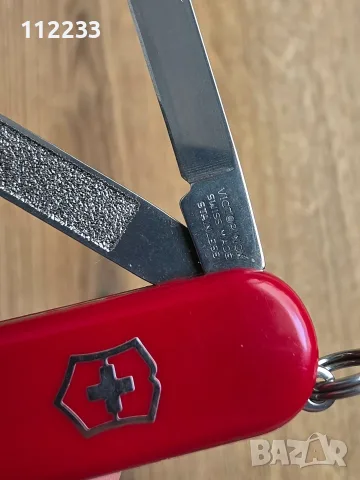 Victorinox SD Classic 58 мм, снимка 3 - Ножове - 55736648