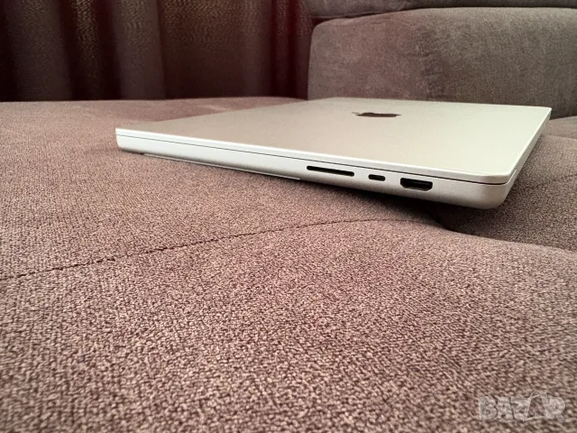Apple Macbook Pro 16 M3 Pro 36 GB Ram 1024 GB Disk, снимка 2 - Лаптопи за работа - 56129394