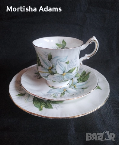 Английски тройни сетове- костен порцелан , снимка 2 - Сервизи - 52175467