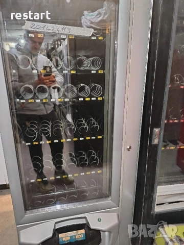 3 Вендинг автомати FastCrystal Slave + Touchscreen Fas – за части или пускане в експлоатация, снимка 3 - Вендинг машини - 51990051