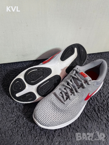 Nike маратонки, 42.5, снимка 3 - Маратонки - 44695772