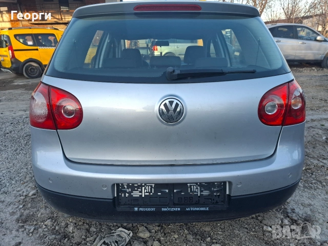 VW голф , снимка 6 - Автомобили и джипове - 54221813