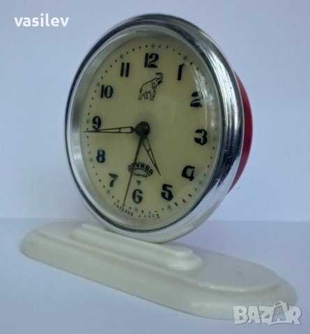 Ретро механичен будилник Дружба , снимка 3 - Антикварни и старинни предмети - 42141009