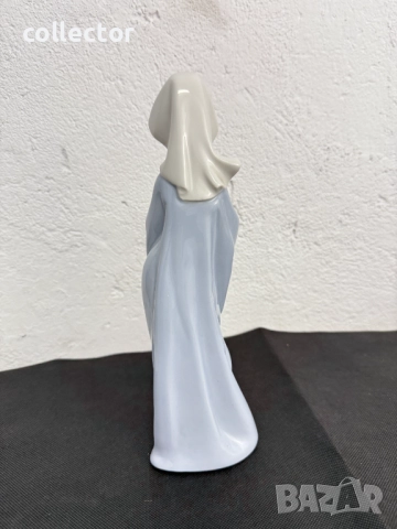 Испанска порцеланова фигура на Lladro NAO. №7554, снимка 4 - Колекции - 52244487