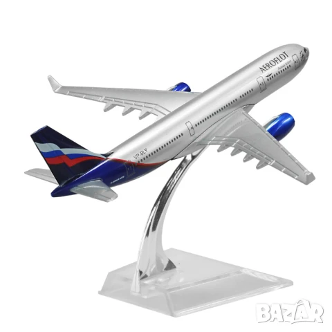 Еърбъс 330 самолет модел макет Аерофлот метален Русия пътуване пътници, снимка 4 - Колекции - 50914618