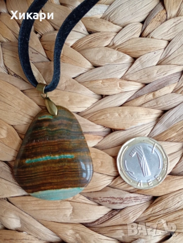 Медальони с естествени камъни , снимка 6 - Колиета, медальони, синджири - 54107949