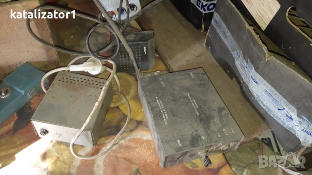 Стари модели уреди,радиа и др, снимка 4 - Антикварни и старинни предмети - 53274475