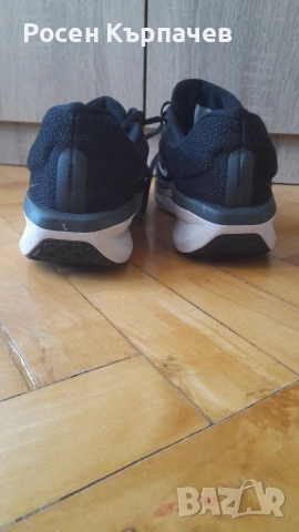 МАРАТОНКИ НОМЕР 46, снимка 3 - Маратонки - 54338968