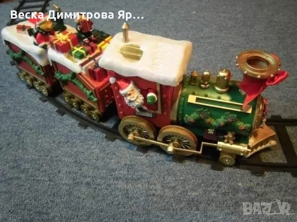 Светещо и музикално коледно влакче с релси, снимка 12 - Коледни подаръци - 47558507