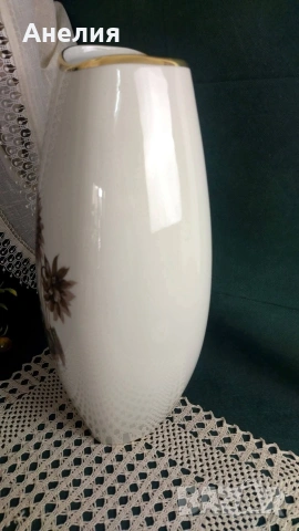 Ваза екрю висока и изящна! Разкош! , снимка 5 - Вази - 54221032
