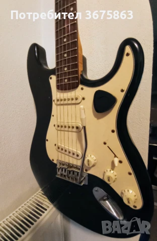 Продавам електрическа китара Maxtone , снимка 1