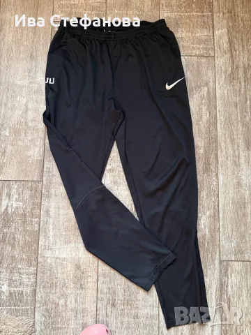 Нов оригинален спортен панталон Найк nike Nike унисекс модел става за дамски и мъжки , снимка 3 - Спортни екипи - 47468528