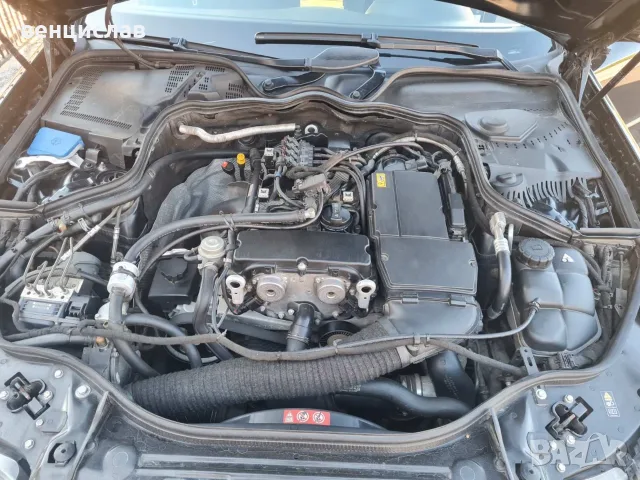Продава Мерцедес Е 200 Компресор, снимка 4 - Автомобили и джипове - 46280569