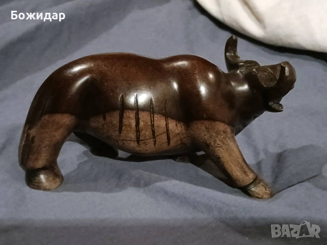 Абаносова дърворезба. Бивол. Африка.90те.г., снимка 2 - Статуетки - 52695761