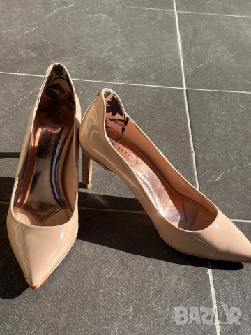 Ted Baker обувки на ток, цвят nude, 36.5