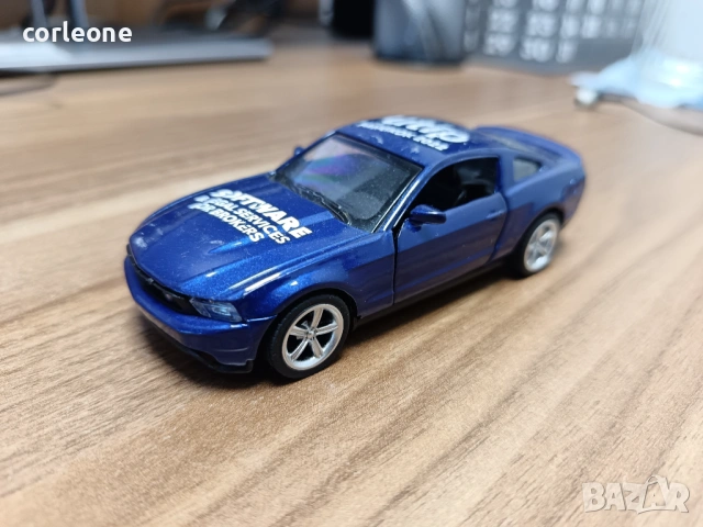 Ford Mustang GT - мащаб 1:43 на MSZ моделът е без липси и опаковка в добро състояние