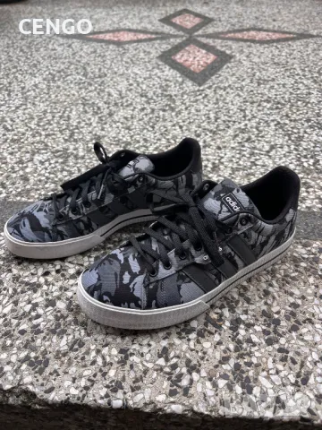 Мъжки обувки Adidas, снимка 2 - Маратонки - 49779169