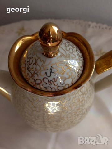 Ретро немски порцеланов чайник с позлата    19/3, снимка 4 - Сервизи - 35317733