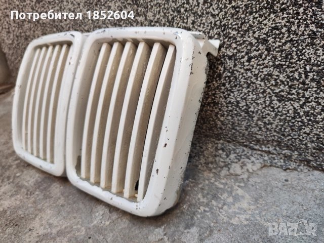 Решетки "бъбреци" БМВ Е30, снимка 10 - Части - 51582840