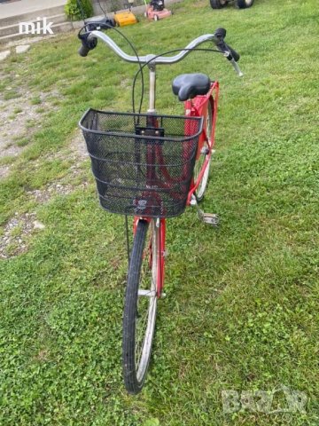 Червено дамско колело 28 цола, снимка 3 - Велосипеди - 44462011