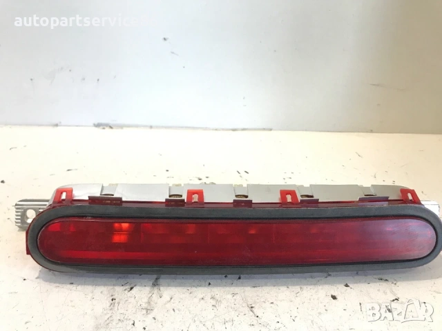 Трета спирачна светлина за Toyota Corolla Verso 2.2 (2007) 81570-0F011