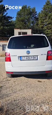 VW Touran 2.0 TDI, снимка 2 - Автомобили и джипове - 56105725