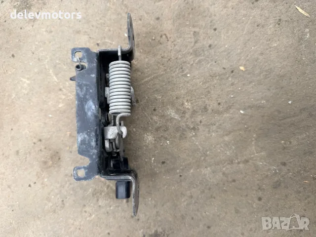 68249962AA брава преден капак с датчик за Jeep Grand Cherokee WK2 3.6i, снимка 7 - Части - 56140410